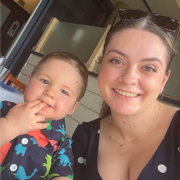 Meet your Posher, Kelsey deeann - Picture 3 of 5